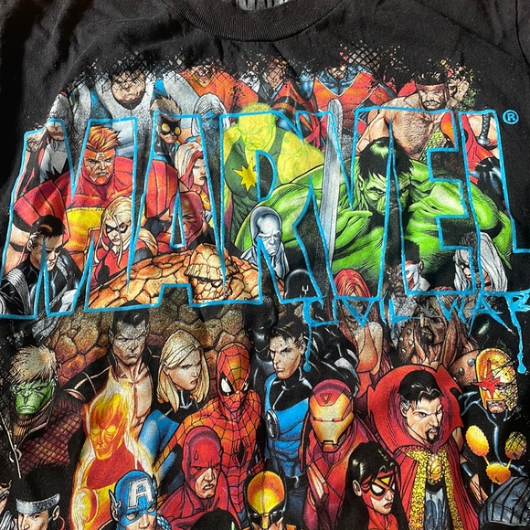 Marvel tees - Picture 1 of 4